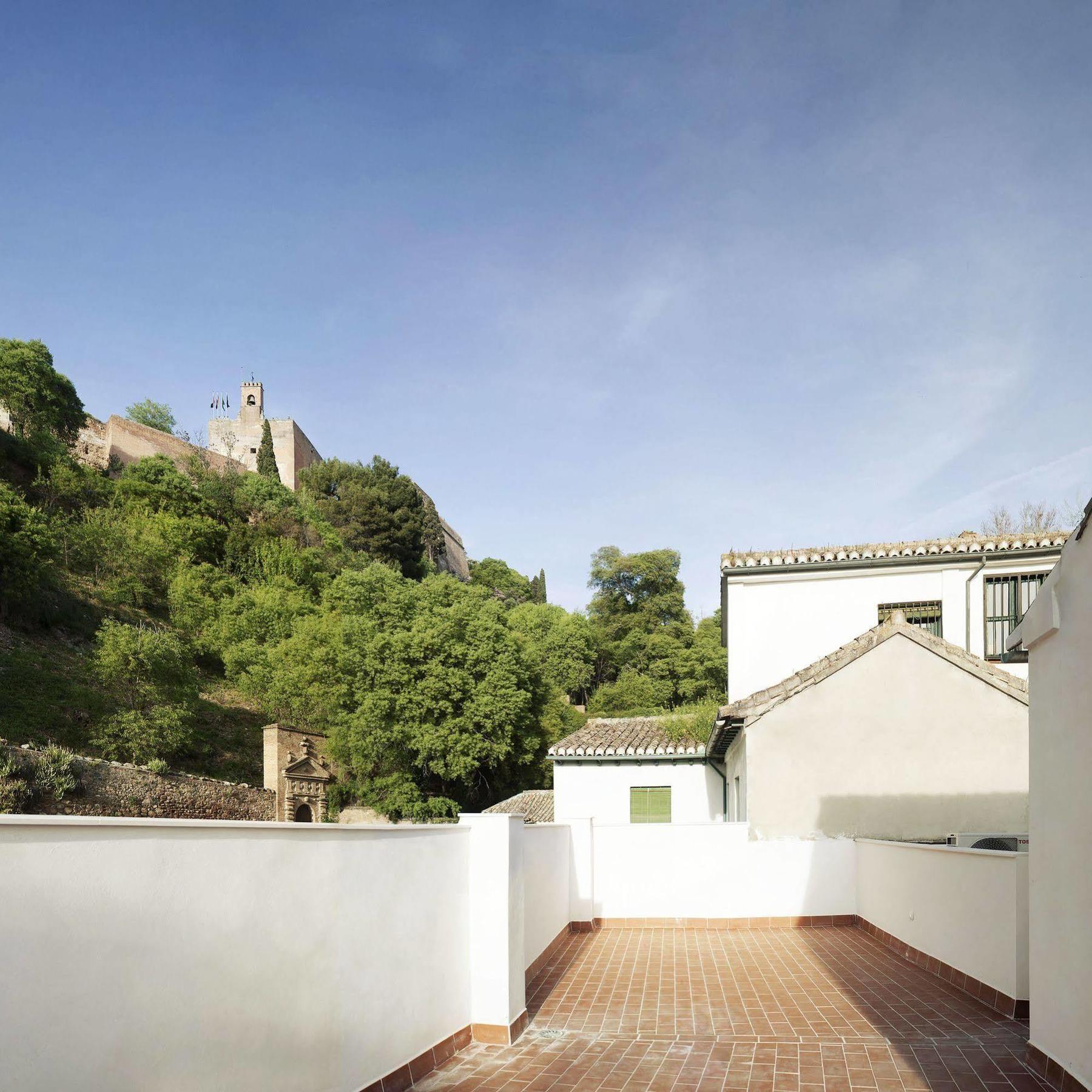 Alhambra Slowhomes Granada Bagian luar foto